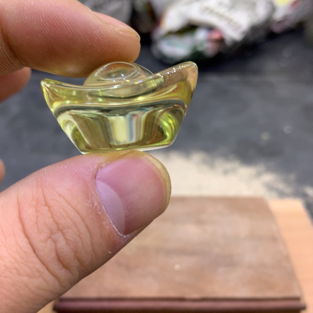 水晶摆件未镶嵌黄水晶元宝31