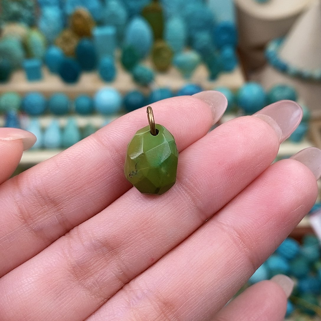 绿松石珠宝奇石未镶嵌