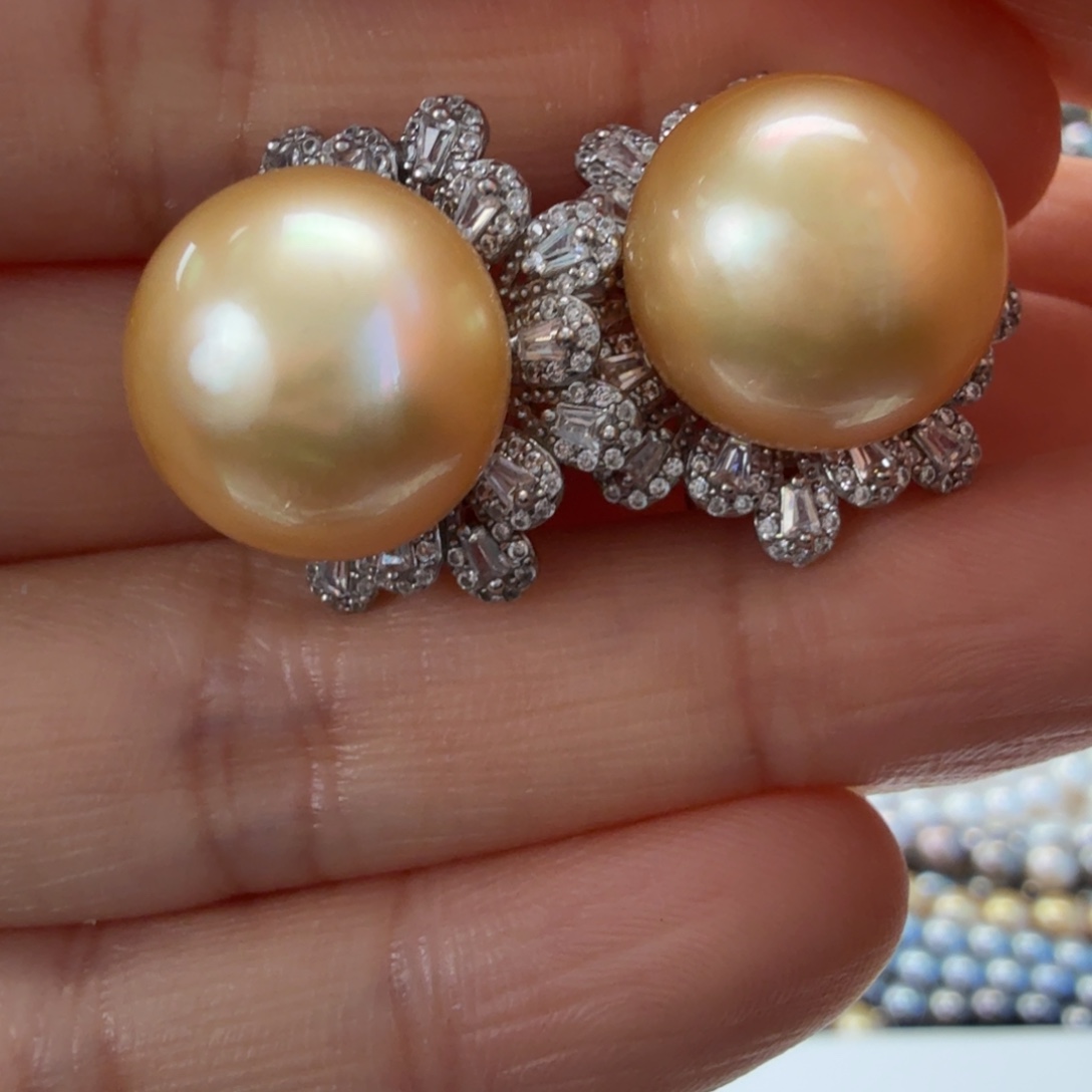 银S925镶嵌海水珍珠耳饰