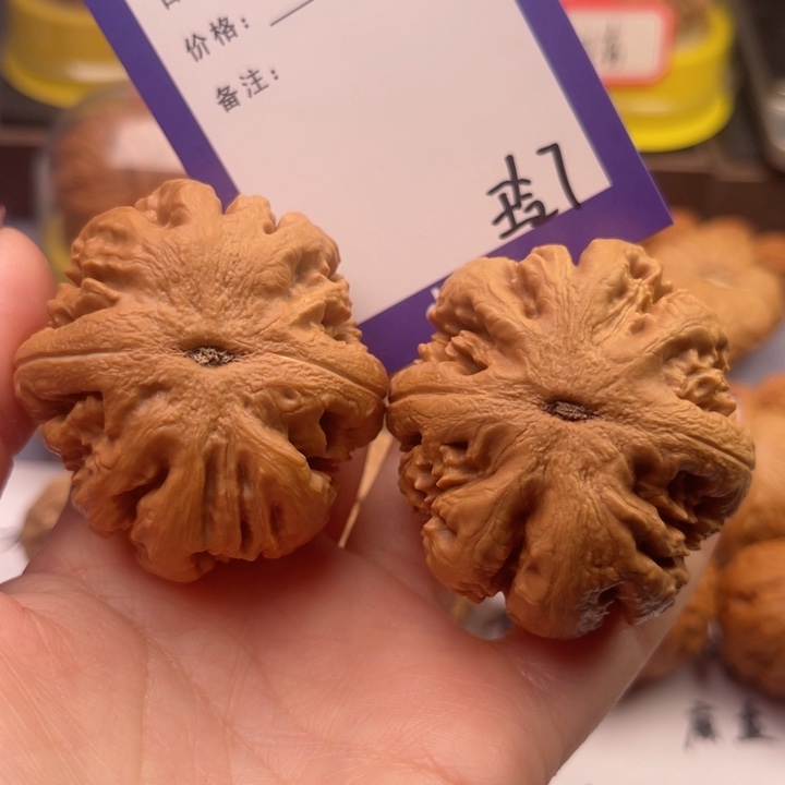 文玩核桃吊坠用****8文玩核桃吧件7