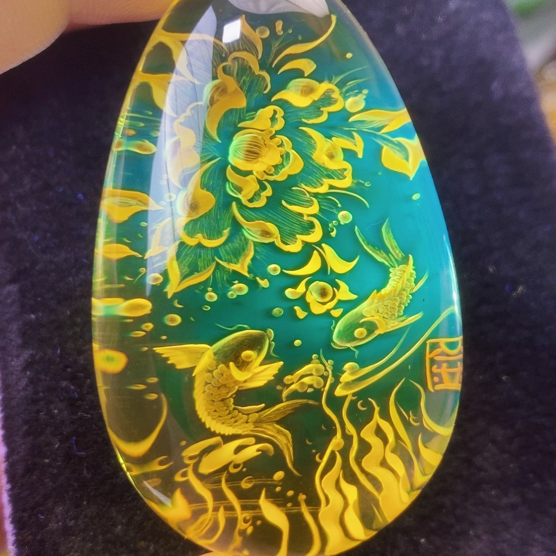 金珀未镶嵌吊坠(不含链)