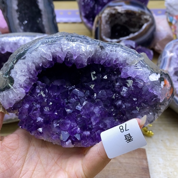 水晶大型摆件（非配饰）未镶嵌