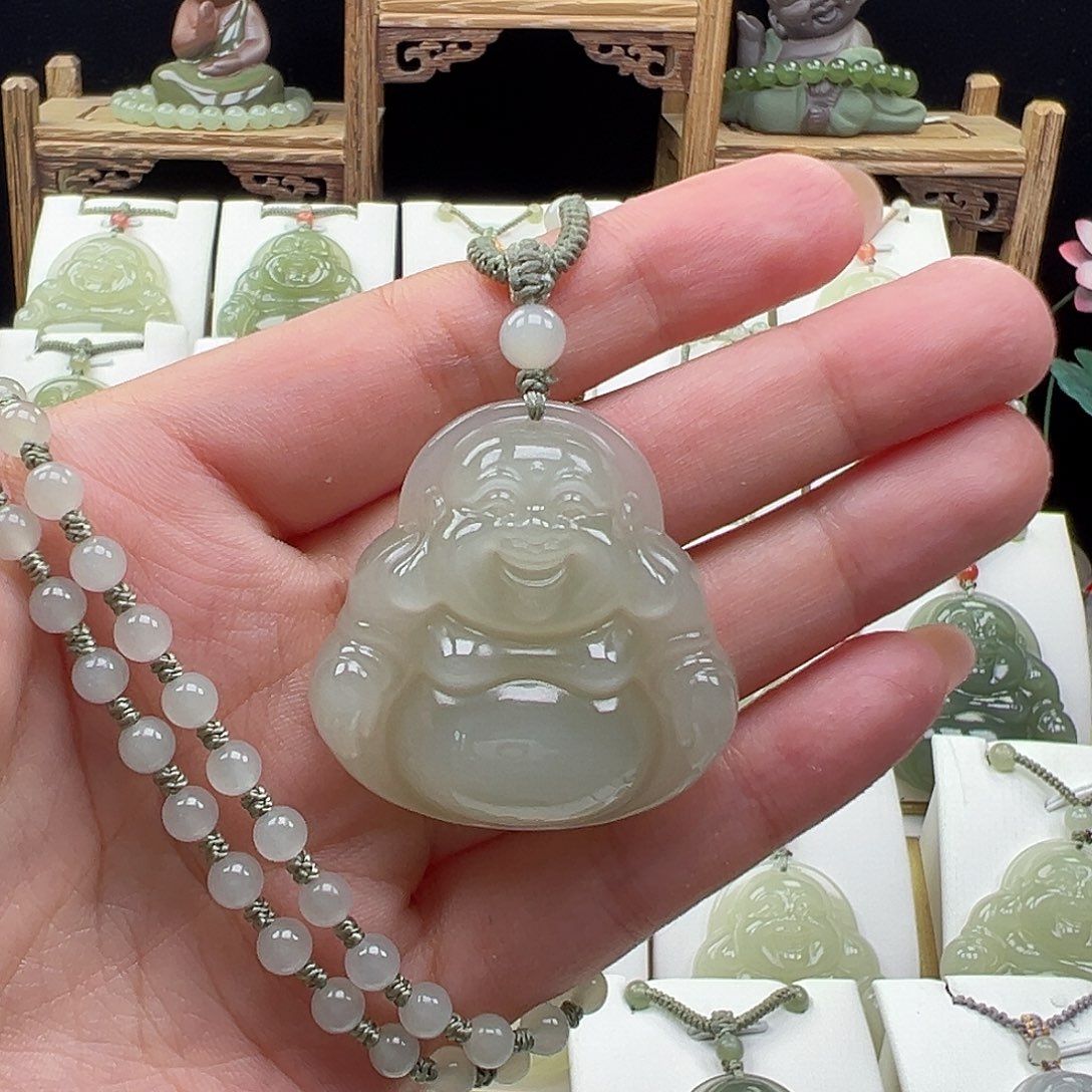 和田玉未镶嵌颈饰一**你