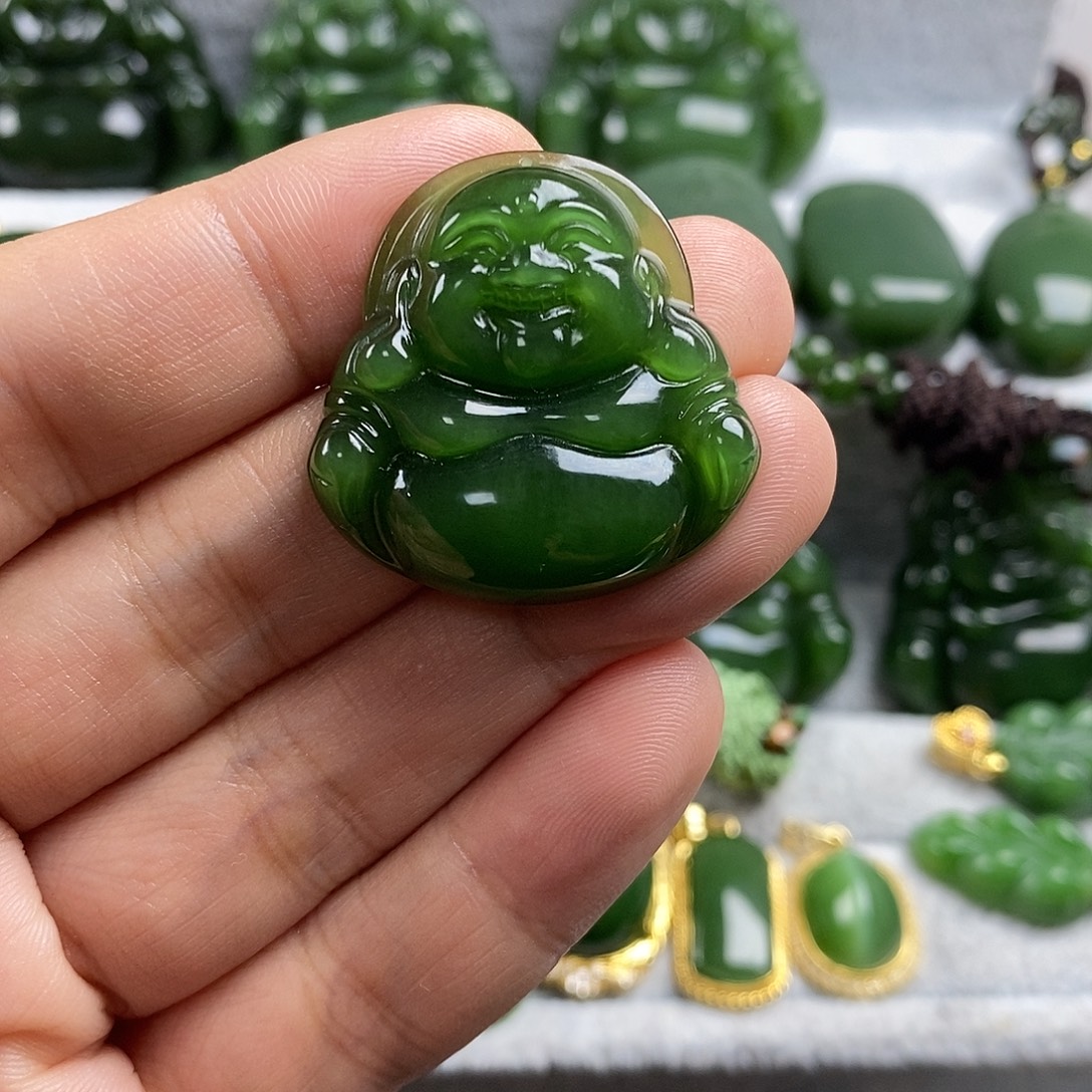 和田玉（碧玉）未镶嵌颈饰