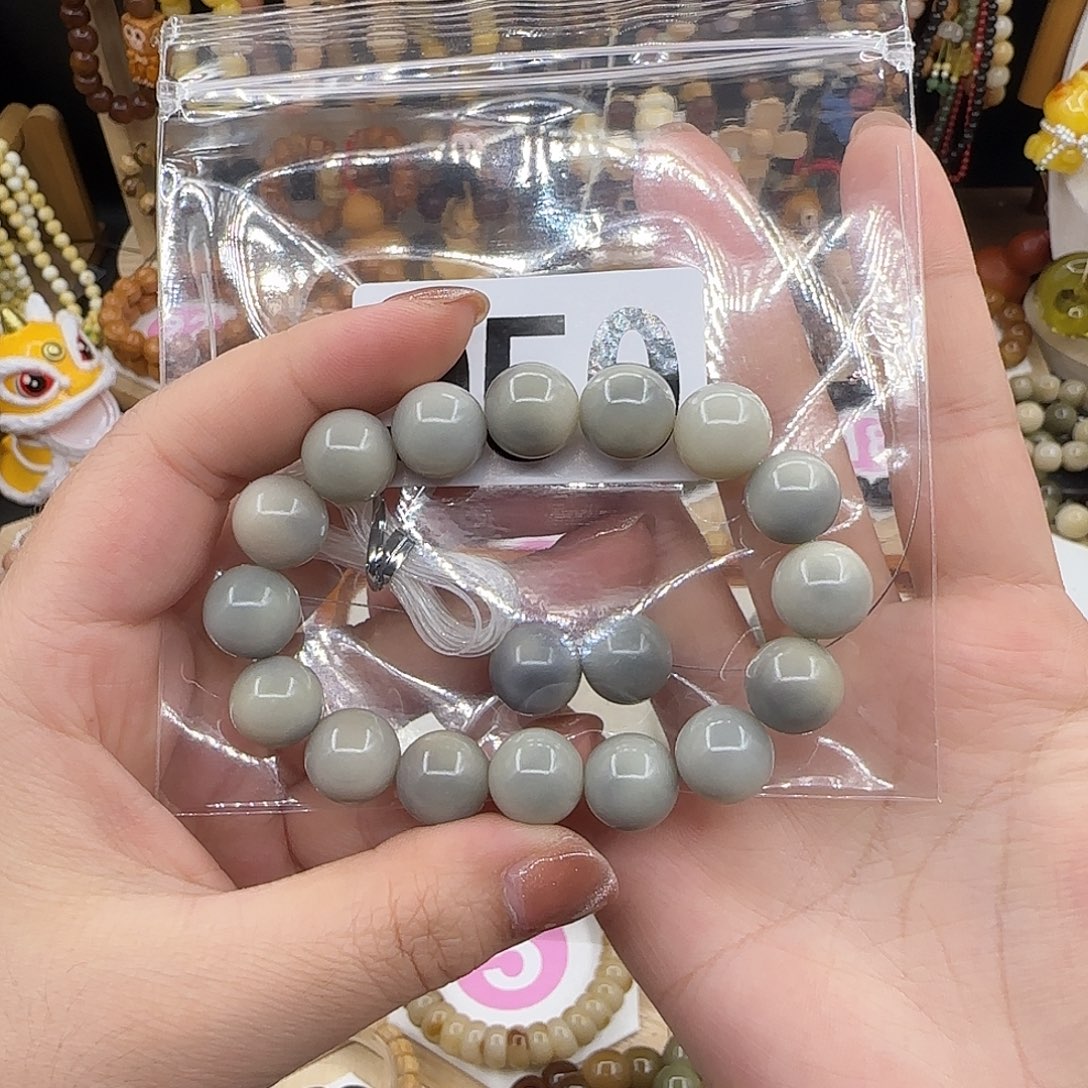 €***ˣ吊坠菩提根/象牙果