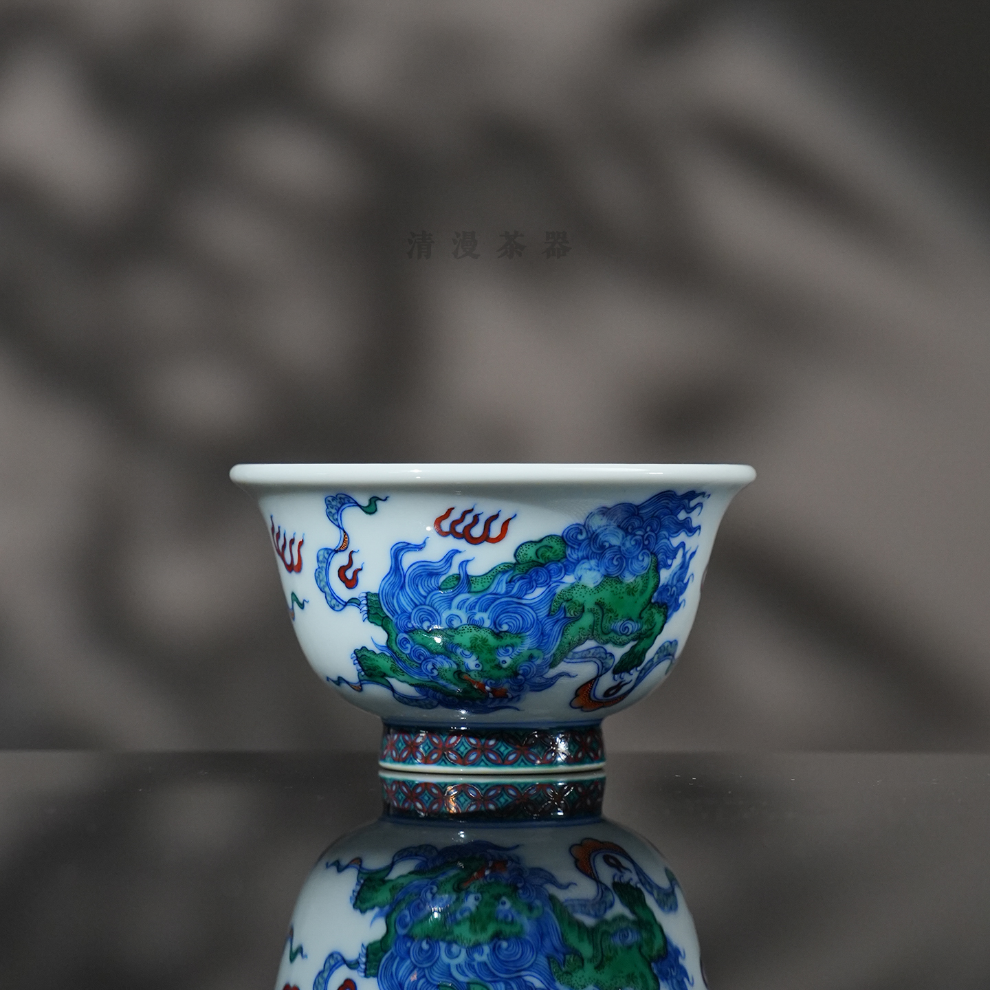 刘建锋柴窑斗彩双狮压手杯 景德镇手绘高端陶瓷送礼茶器主人杯