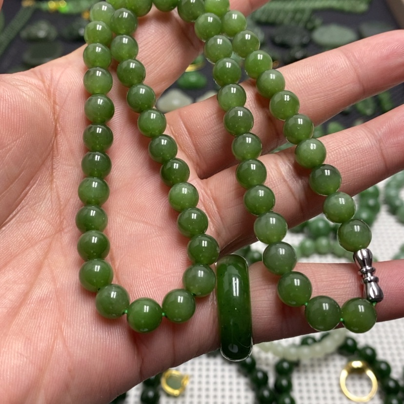 【闪购商品】和田玉（碧玉）颈饰未镶嵌