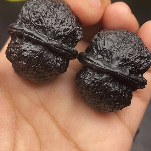 文玩核桃把件38尺饕餮