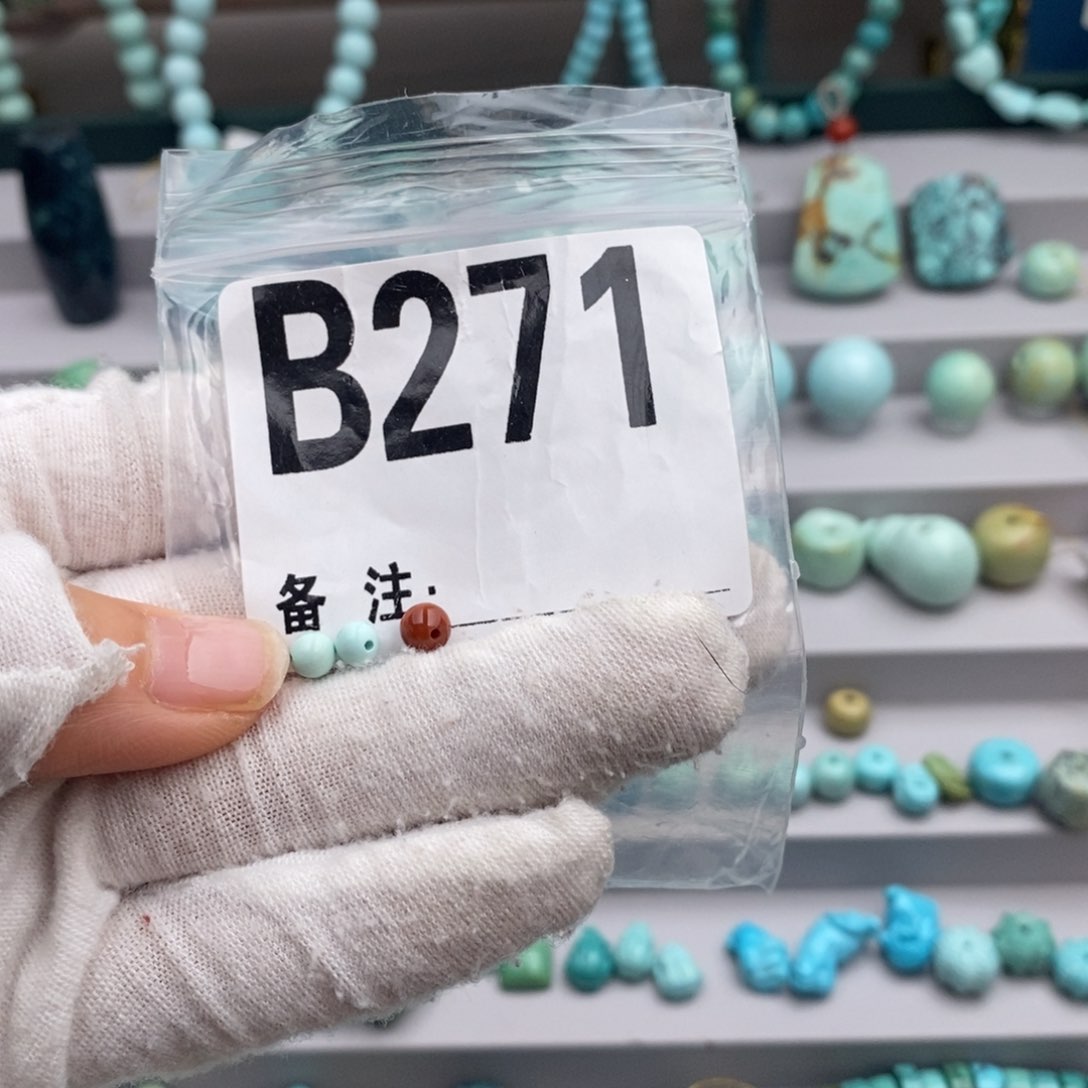 未镶嵌卡4圆珠一对南红玛瑙