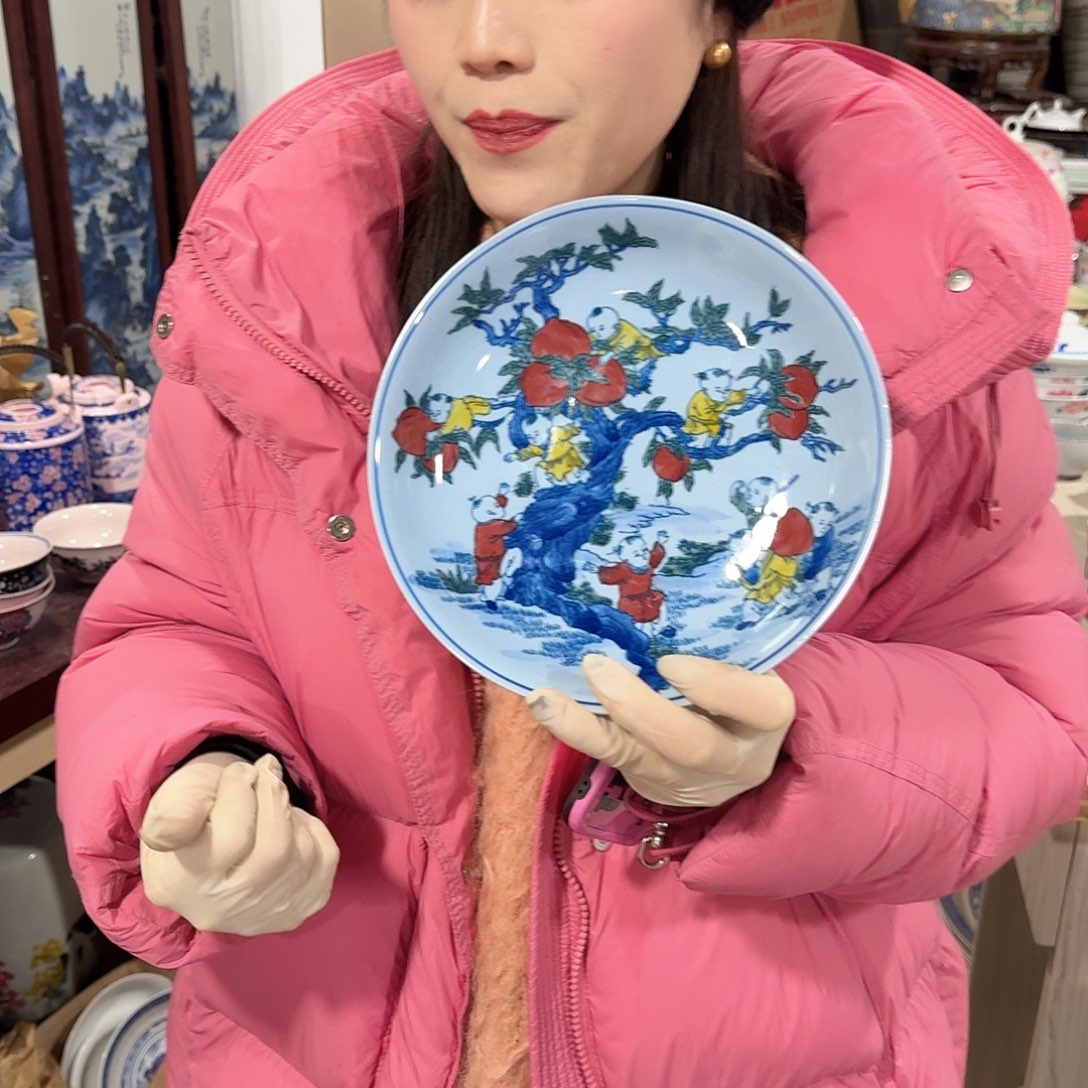 摆件瓷//////景德镇陶瓷瓷器。