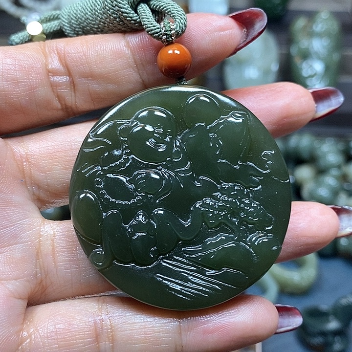 和田玉挂件未镶嵌