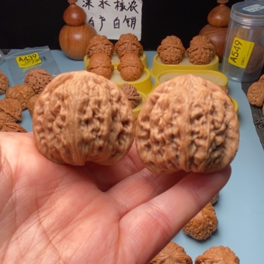 吊坠文玩核桃虎头王 精对 37