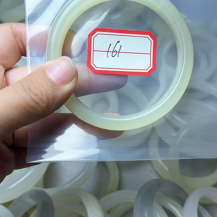 石英质玉手镯未镶嵌161