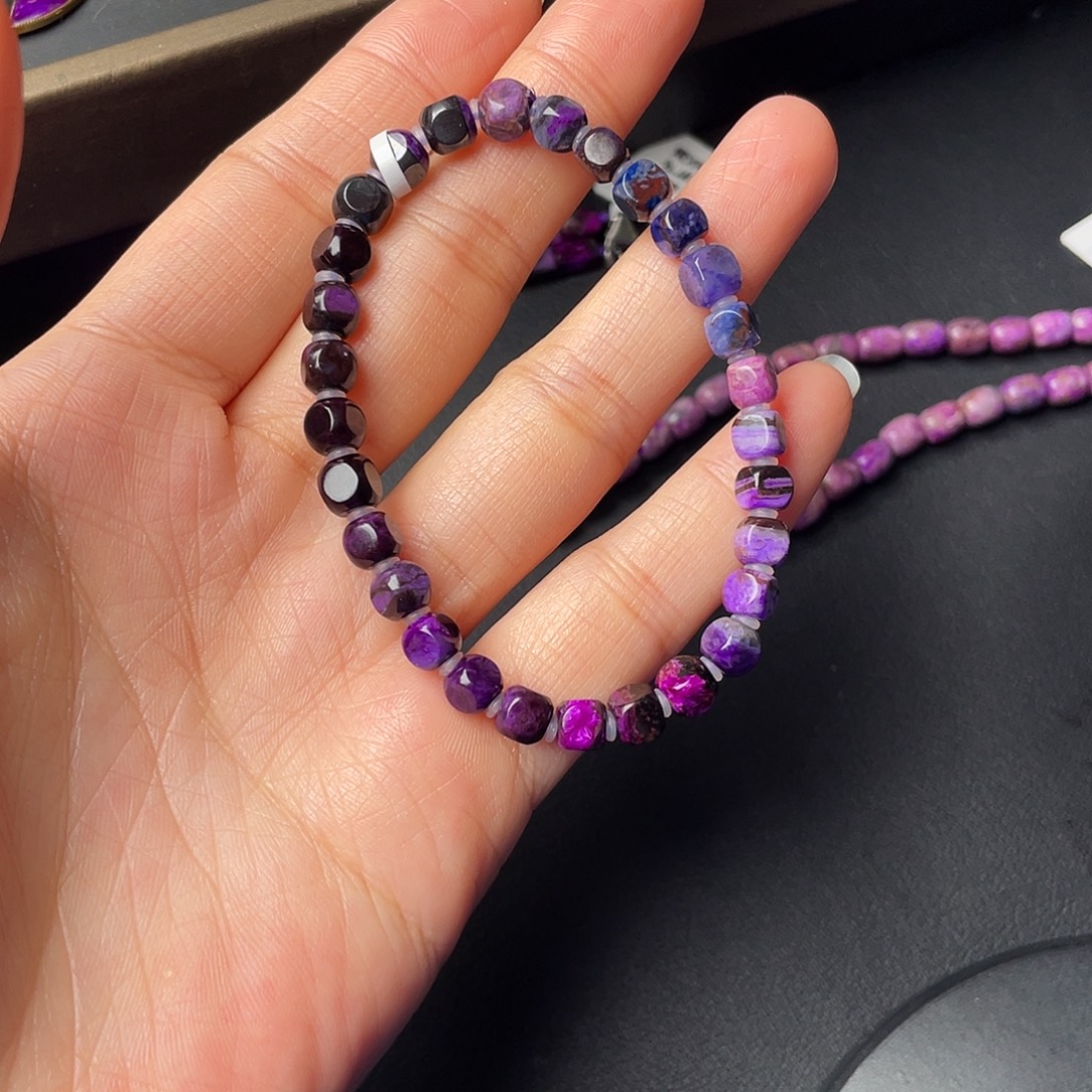 苏纪石（舒俱来）未镶嵌手链