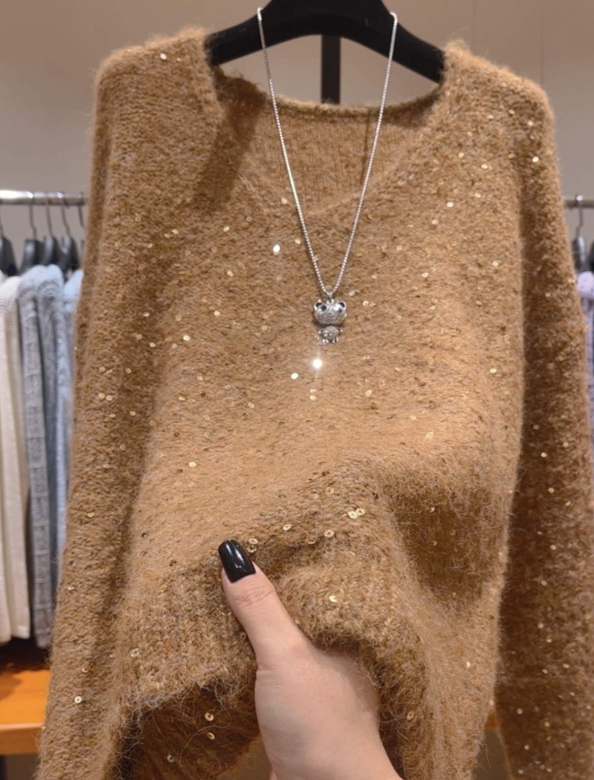 现货！秋冬长袖针织宽松型厚款V领毛针织衫百搭女装套头