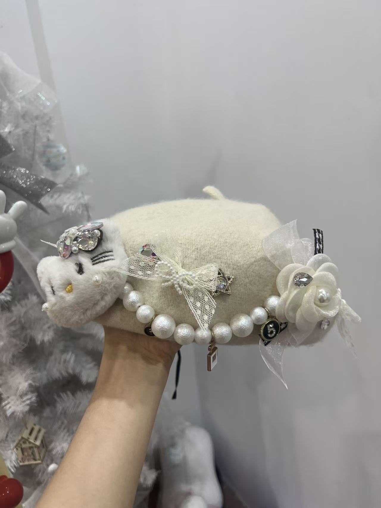 格格家新款定制白色贝雷帽0151