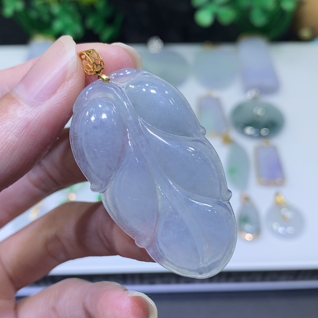 翡翠18K金镶嵌吊坠(不含链)