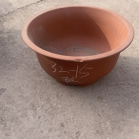 中国宜兴紫砂花，