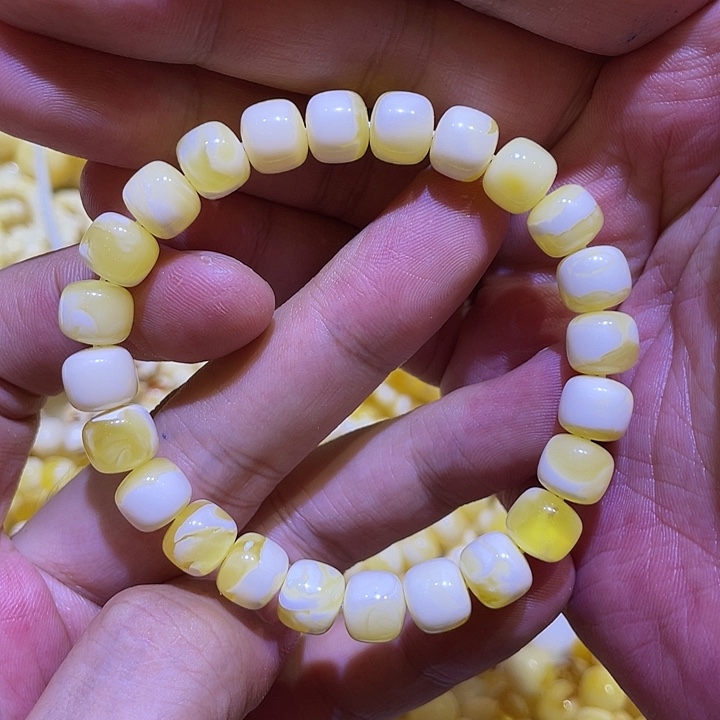 蜜蜡未镶嵌珠宝奇石尺寸9