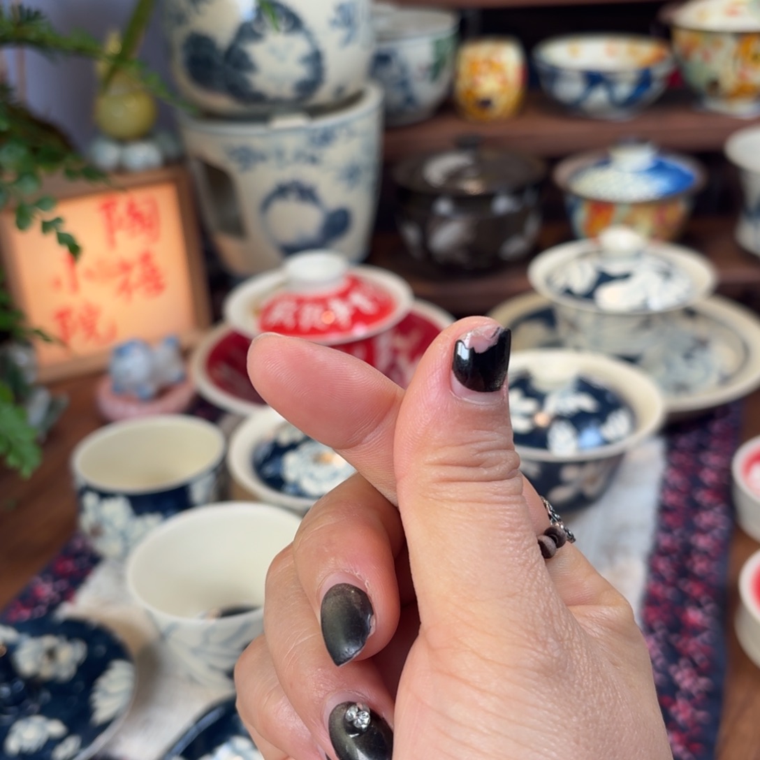莱****预存预存预存预存8元