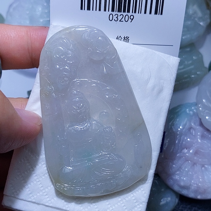翡翠未镶嵌颈饰天光墟翡翠市场现金代购