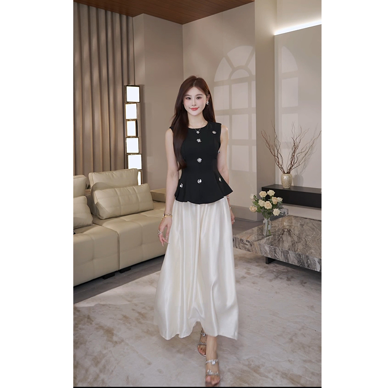 YUANLIANSU/圆脸酥【女主人生】法式时尚无袖上衣+半身裙两件套
