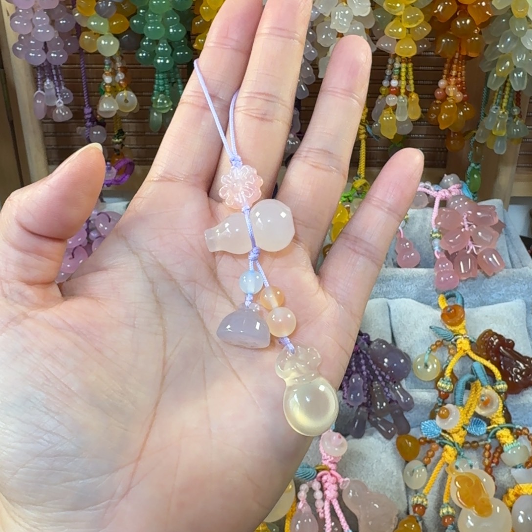 玛瑙/玉髓未镶嵌手机挂件