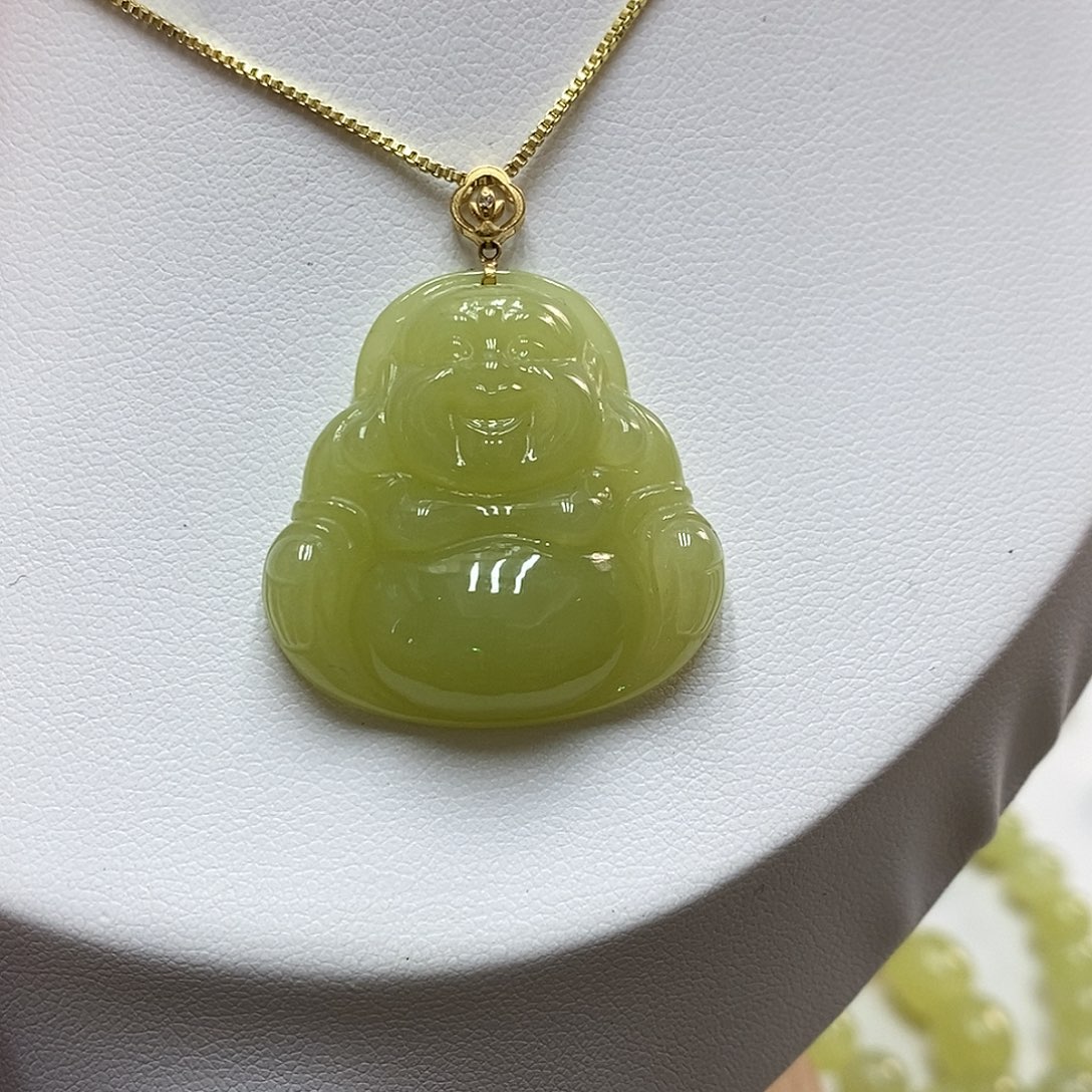 和田玉18K金镶嵌颈饰