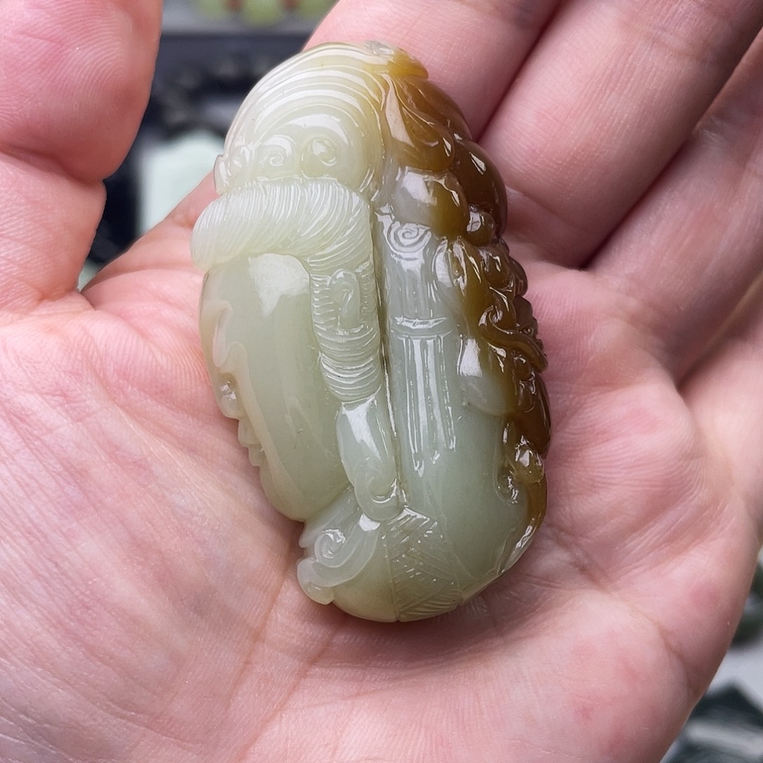 飘***海颈饰未镶嵌和田玉