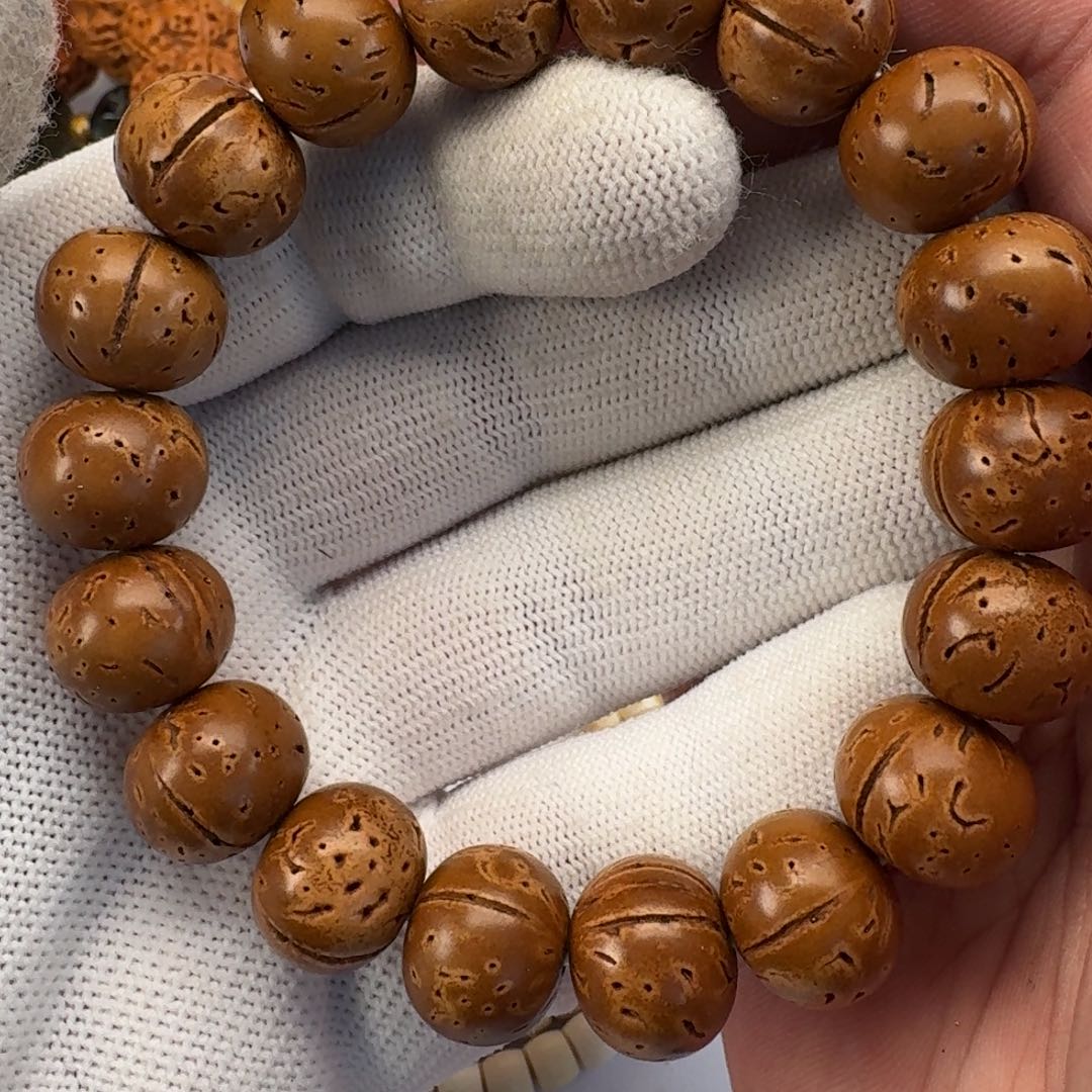 桃核吊坠哈哈哈哈我的天啊我