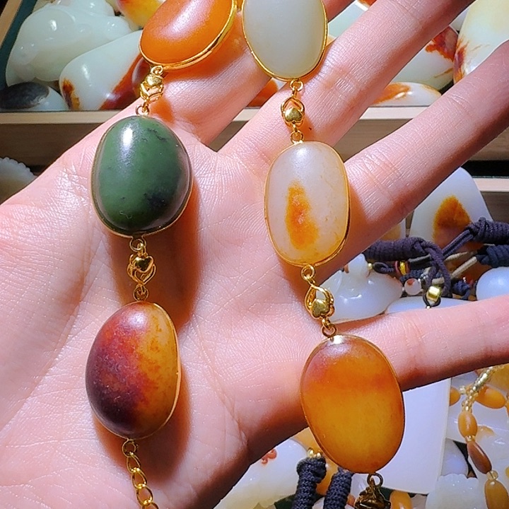 和田玉挂件未镶嵌3***A