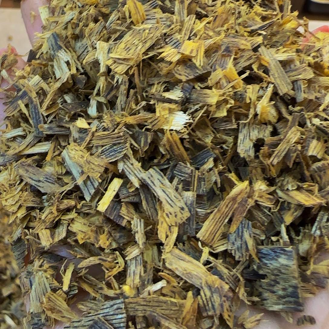 沉香沉香碎屑不*乌身圆叶全油薄片50g