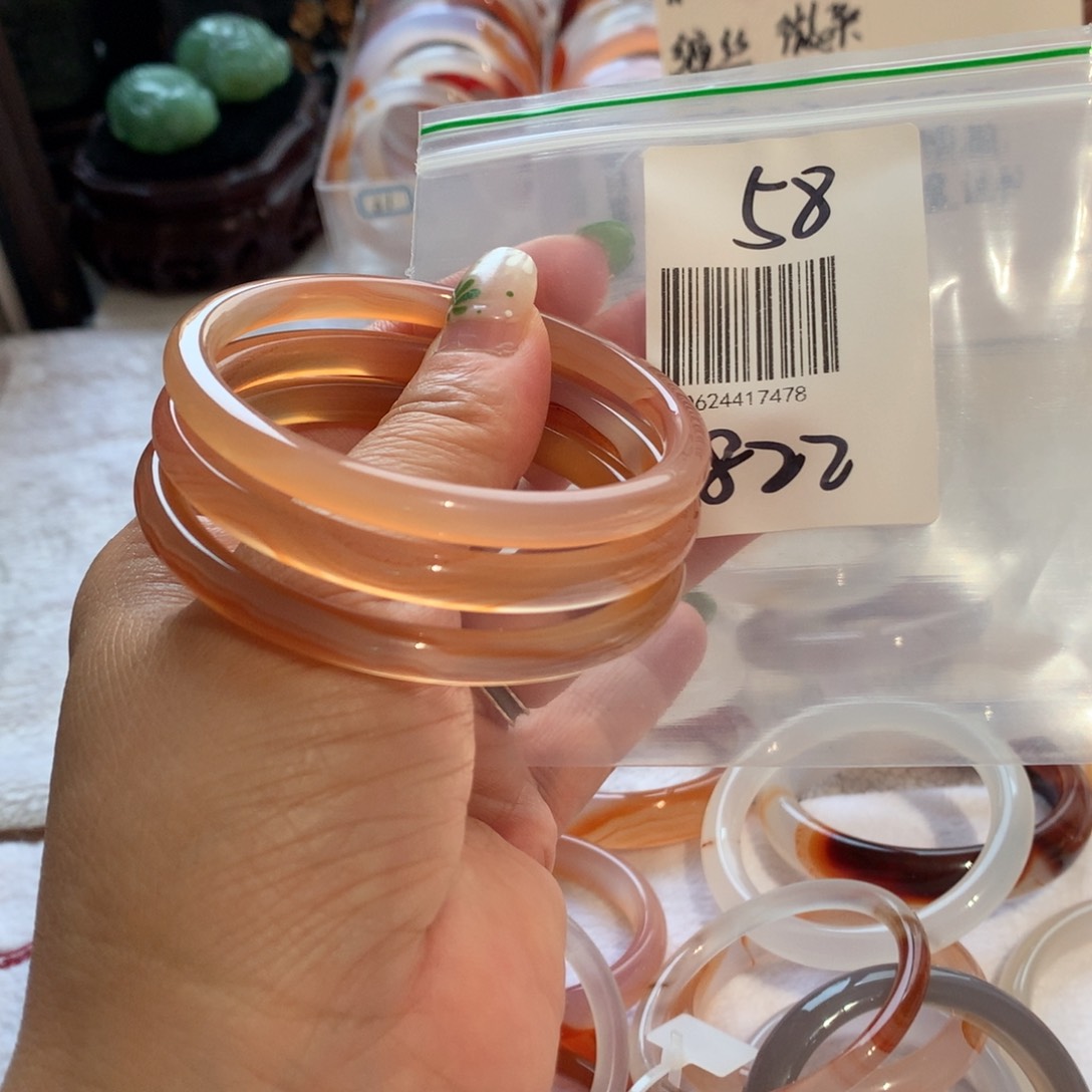 玛瑙/玉髓手镯未镶嵌流*雨58