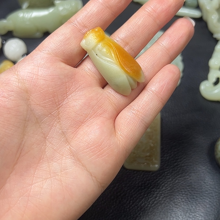 和田玉（子料）未镶嵌颈饰