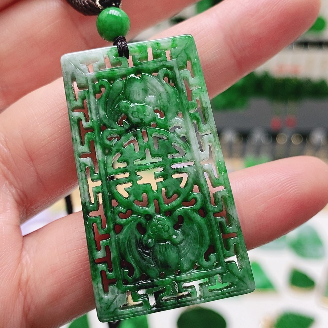 翡翠未镶嵌耳饰挂件