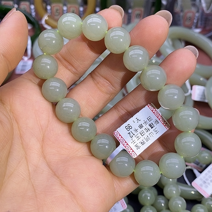 未镶嵌手链和田玉卡12