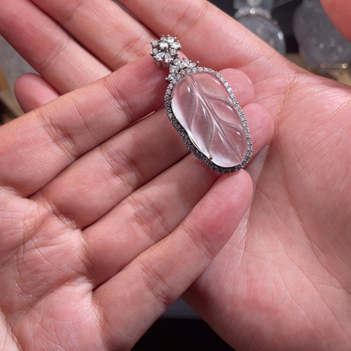 石英质玉银S925镶嵌颈饰