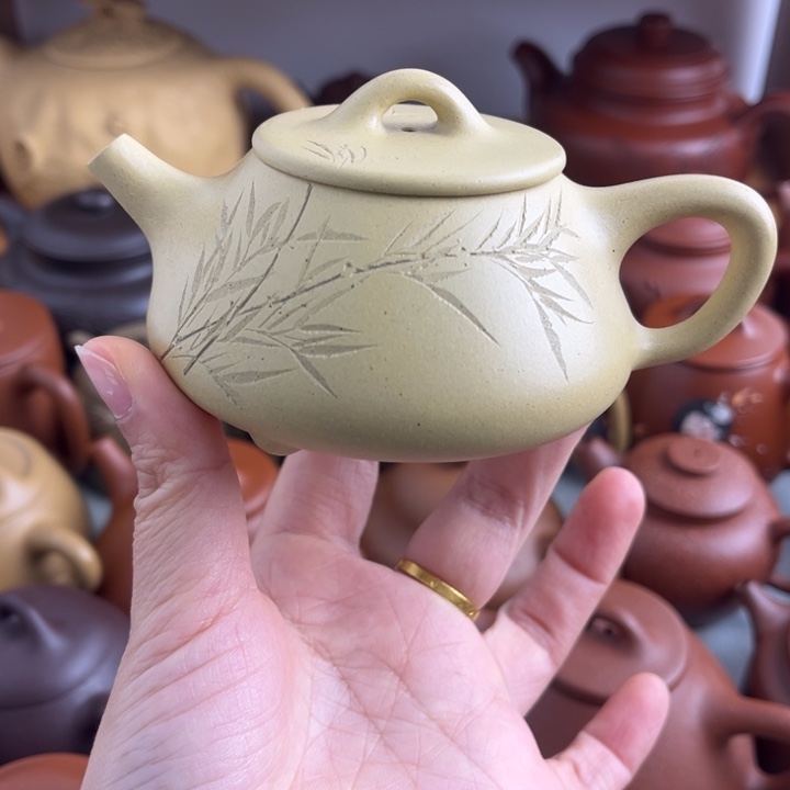 茶壶紫砂150cc本绿半手