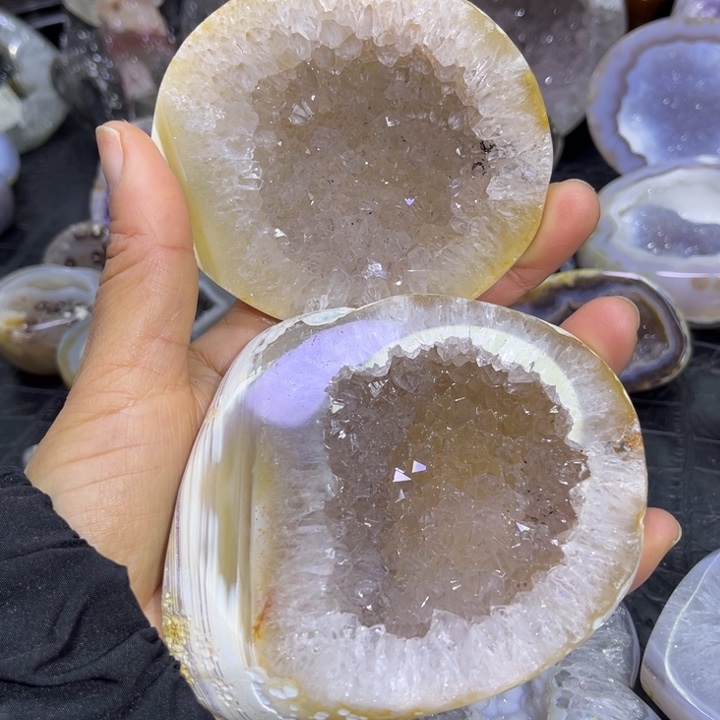 珠宝半成品水晶未镶嵌