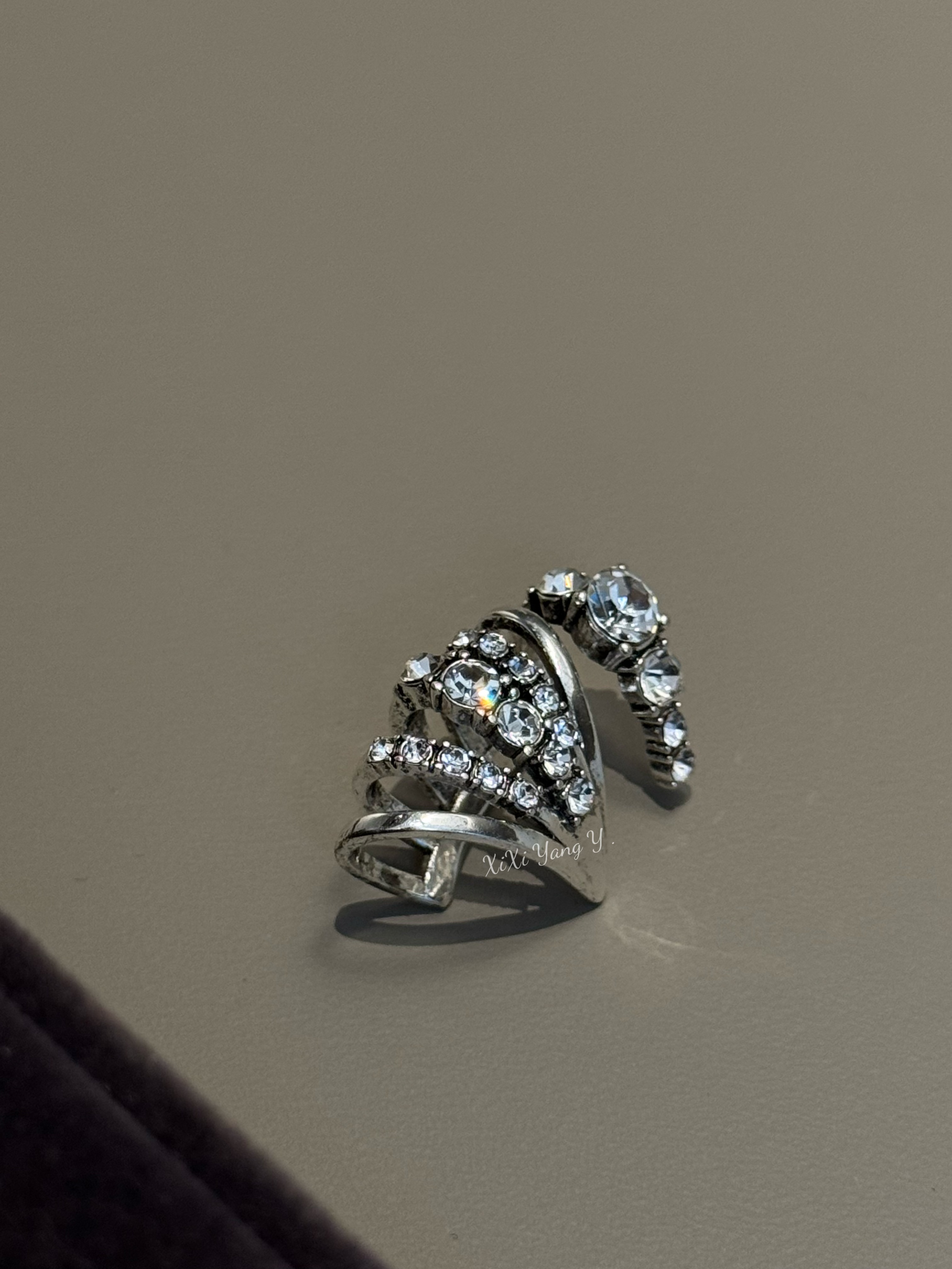 铜合金耳饰 XiXi Yang Y .“暗星精灵”小众买手店设计师款耳骨夹