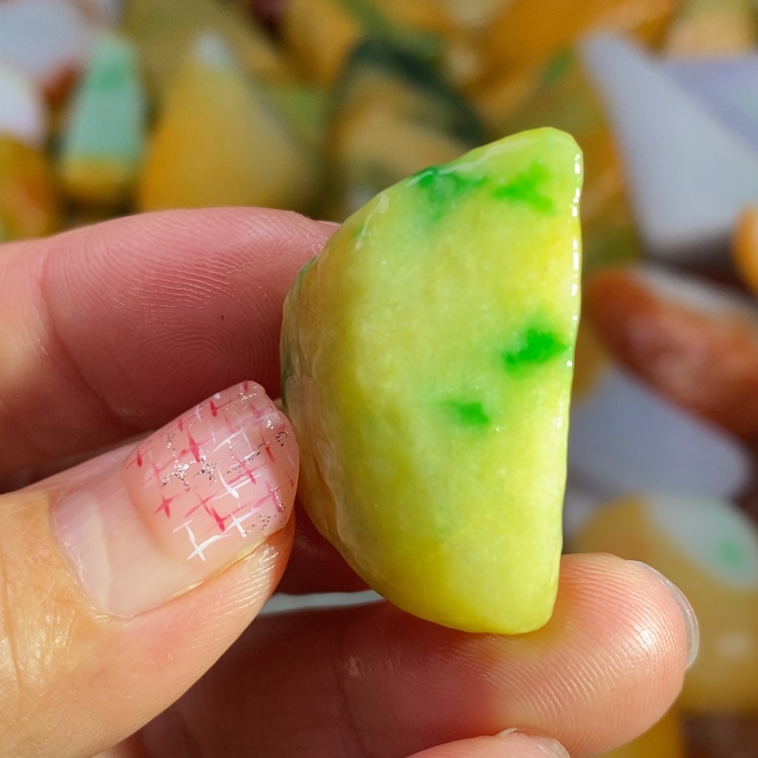 翡翠未镶嵌挂件缅甸