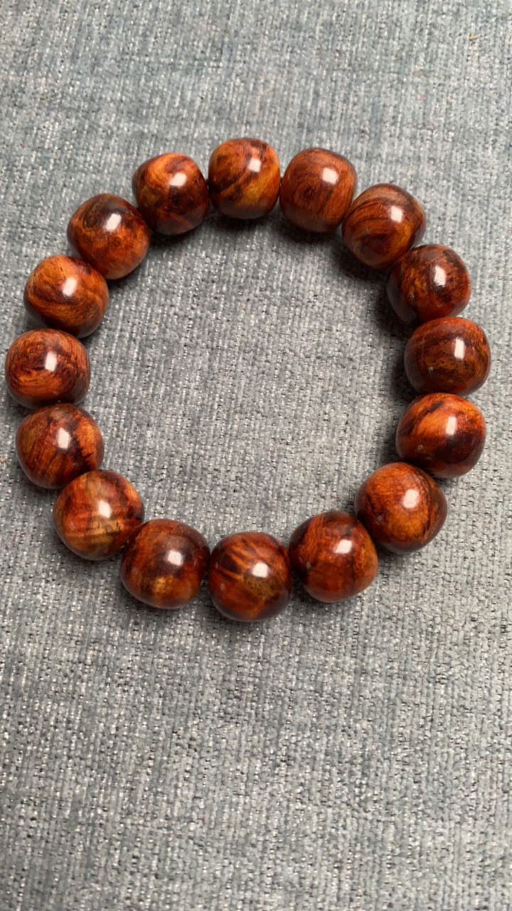 海南黄花梨油梨老型珠手串，规格13-14mm