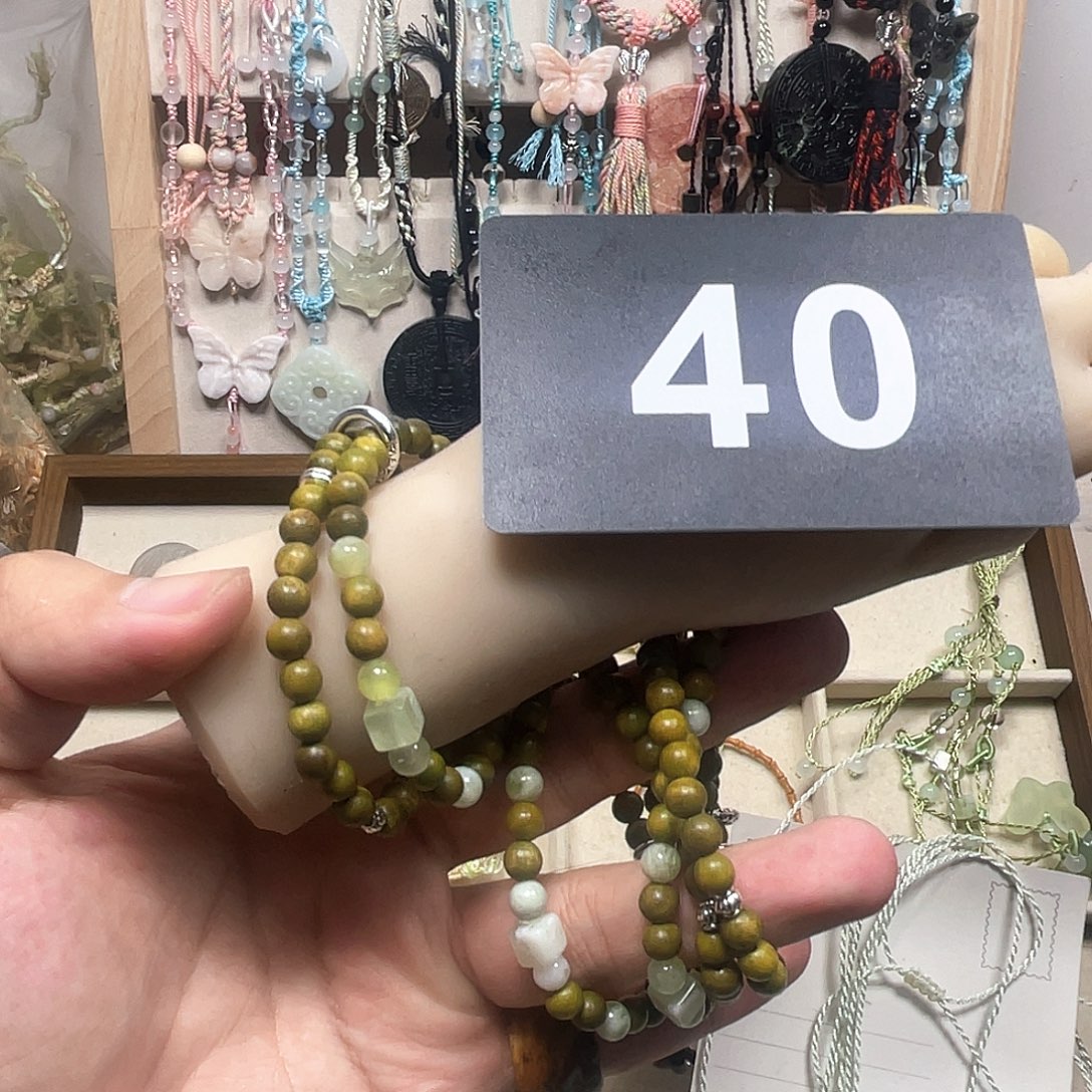 蛇纹石玉合金颈饰
