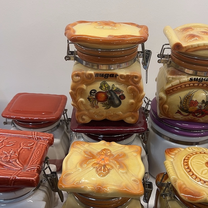 M****满20包邮微瑕陶瓷退不换