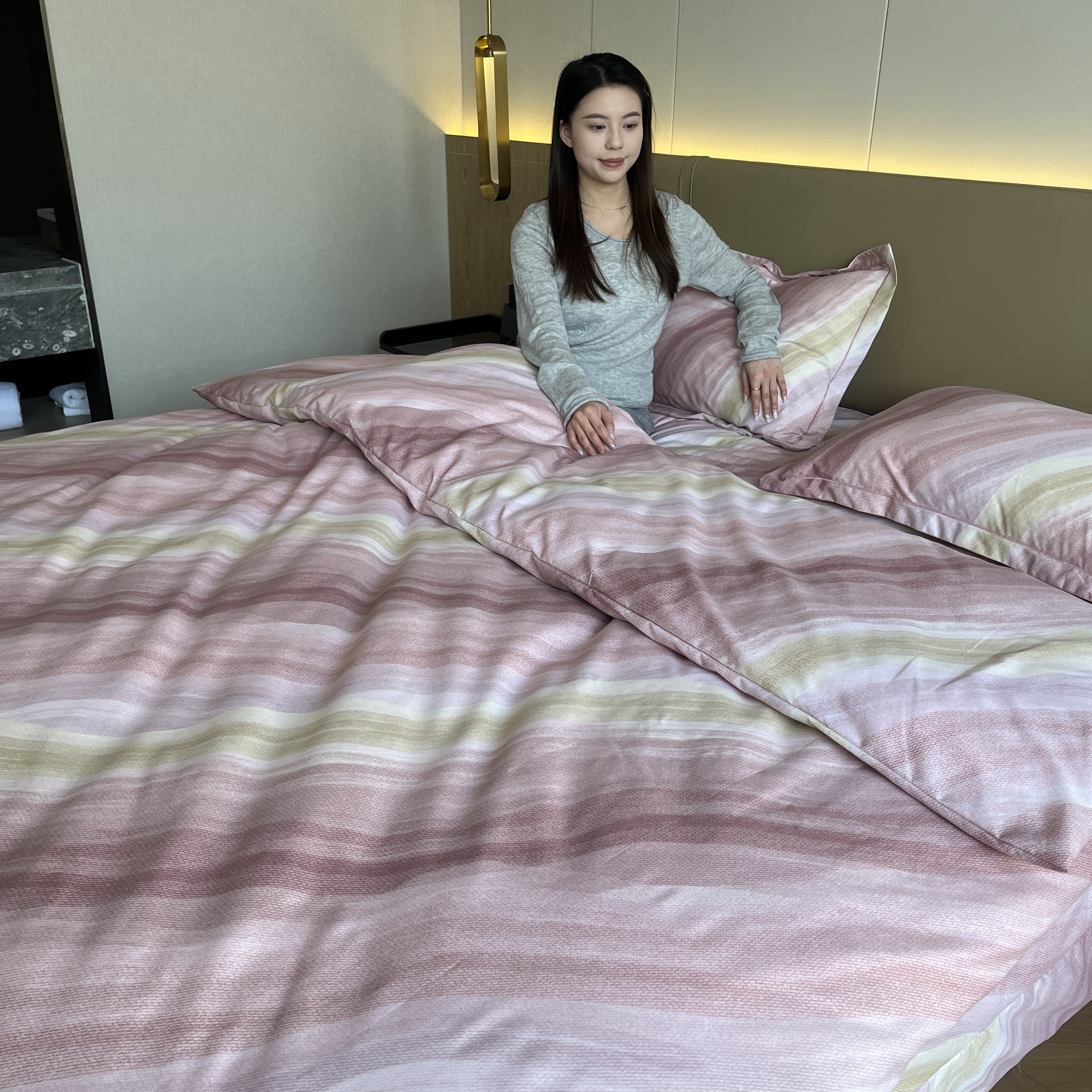 2025年新款 【流光溢彩】全棉四季可用数码印花床单四件套斜纹亲肤