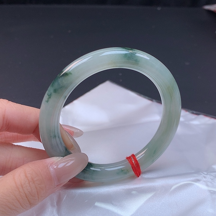 翡翠未镶嵌手镯54