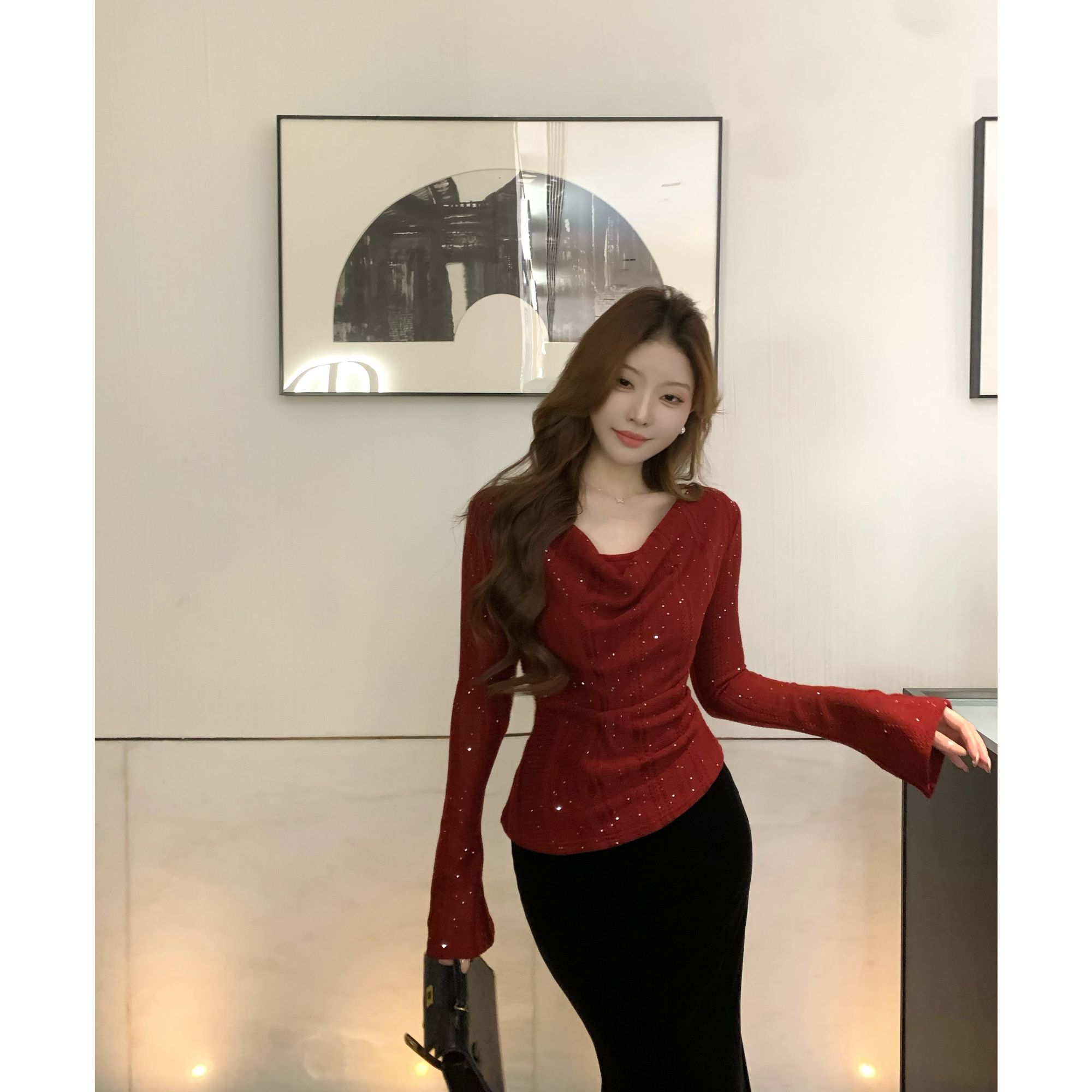 SZA【玫瑰礼记】冬季新款高级感新年穿搭烫钻长袖针织衫A-2533