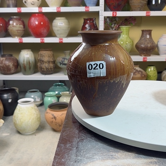 瓶高25口6。陶瓷精品摆件 020