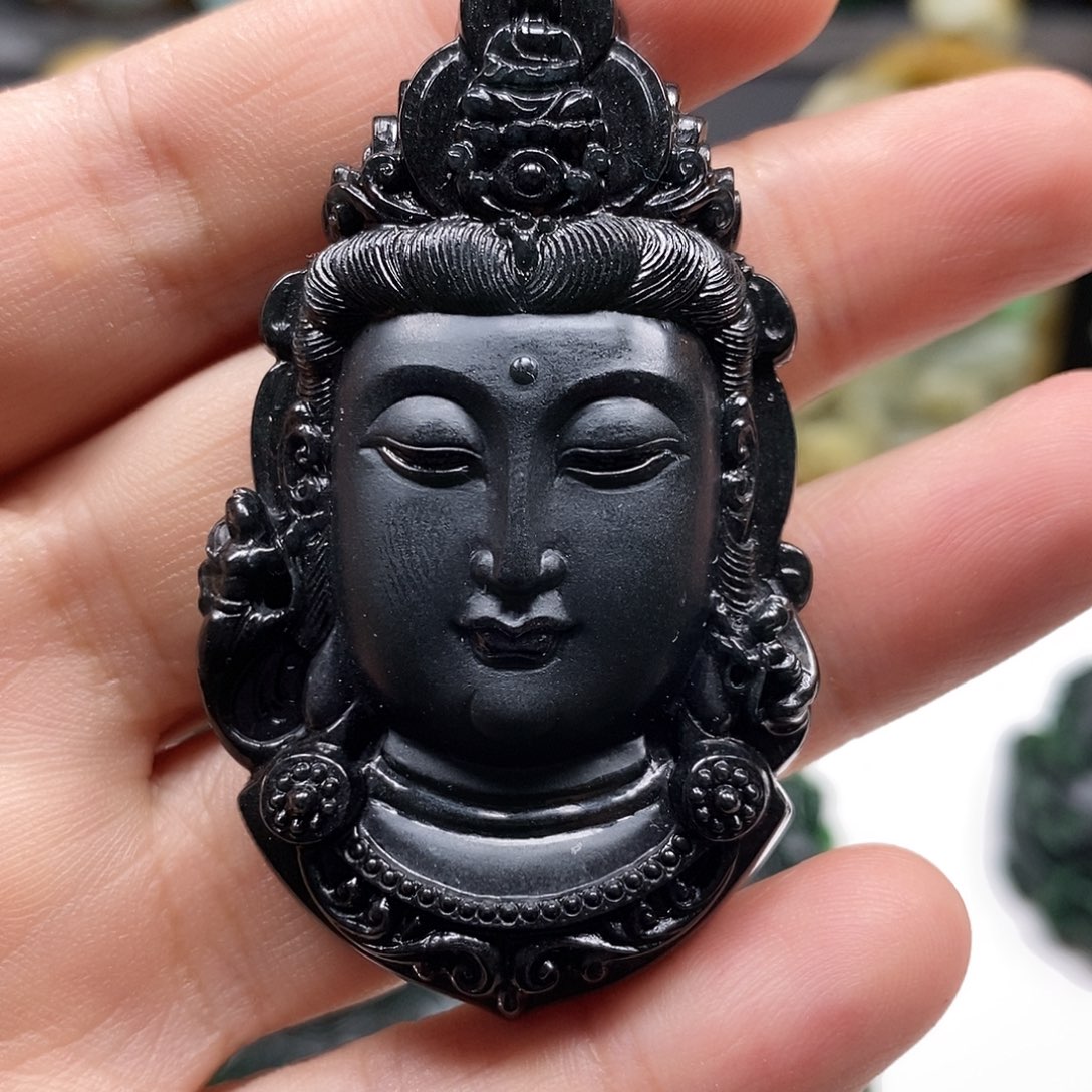 定制翡翠未镶嵌观音