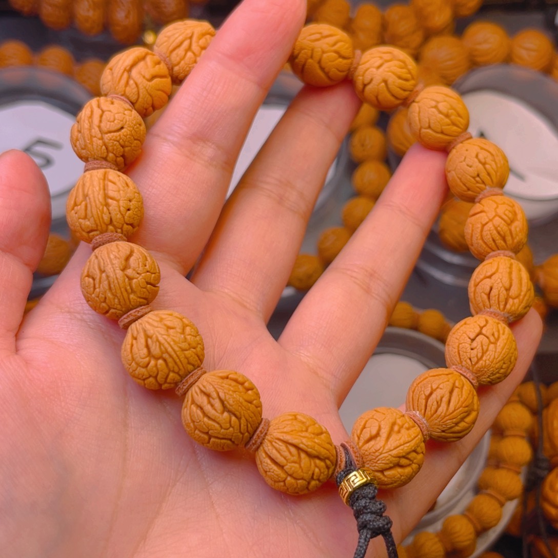 桃核吊坠金丝龙珠1.4